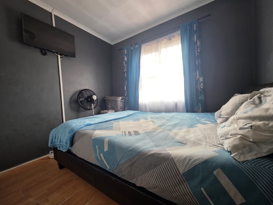 3 Bedroom Property for Sale in Devon Park Village Western Cape